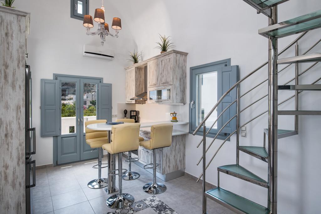 Felicity Luxury Villas Kamári エクステリア 写真